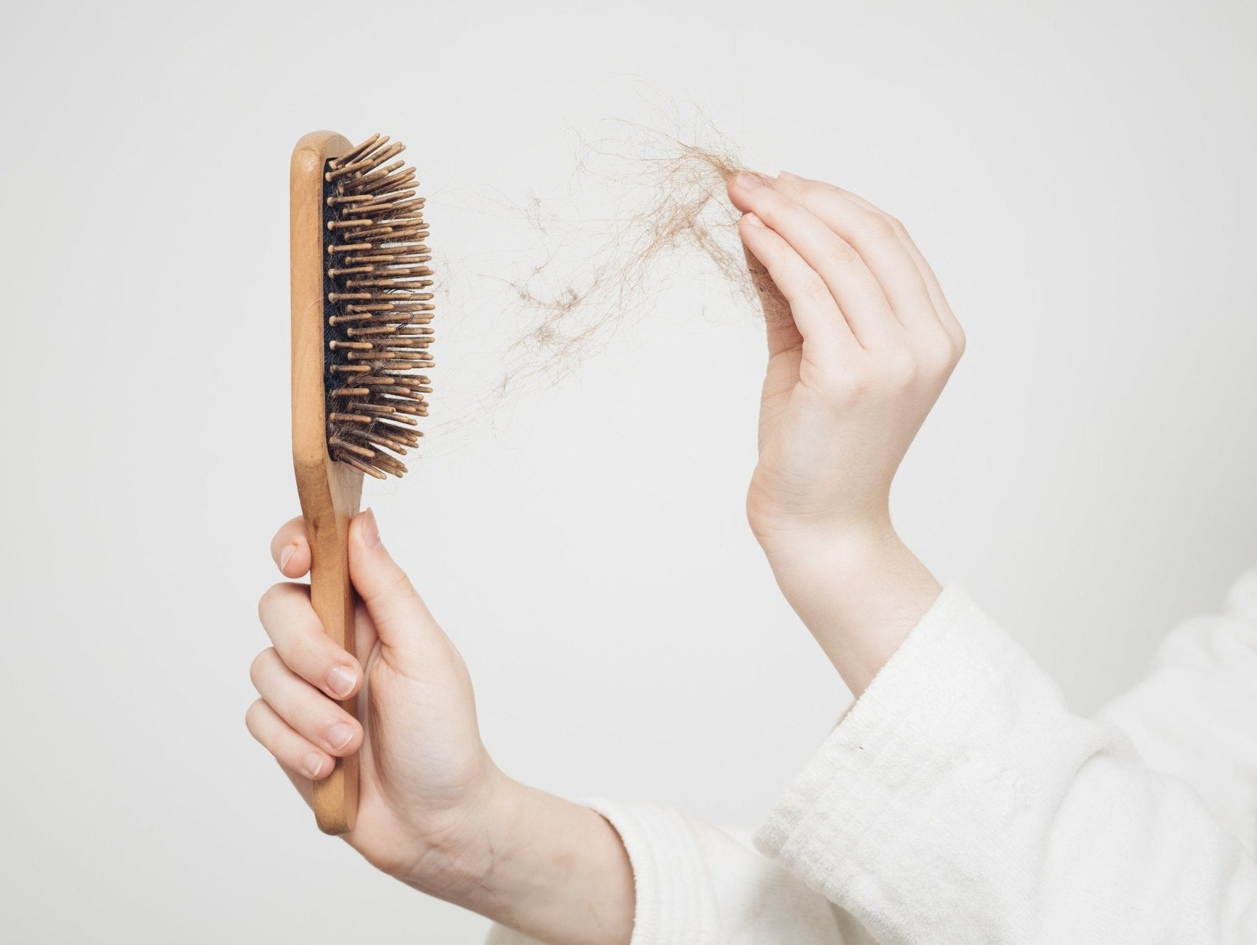 改善脫髮的小貼士|了解脫髮成因及有效治療方法 - Elegant Beauty