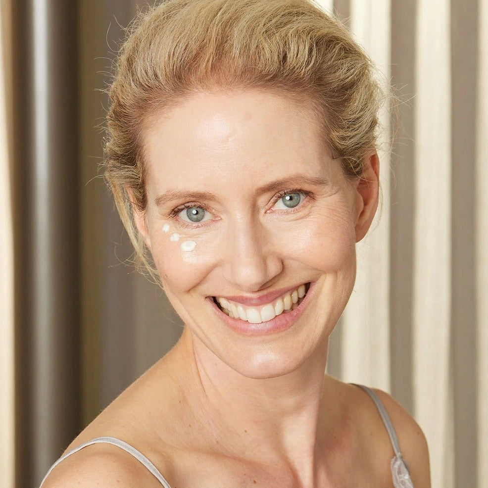 BIODROGA Lifting Boost Eye Balm - Elegant Beauty - BIODROGA